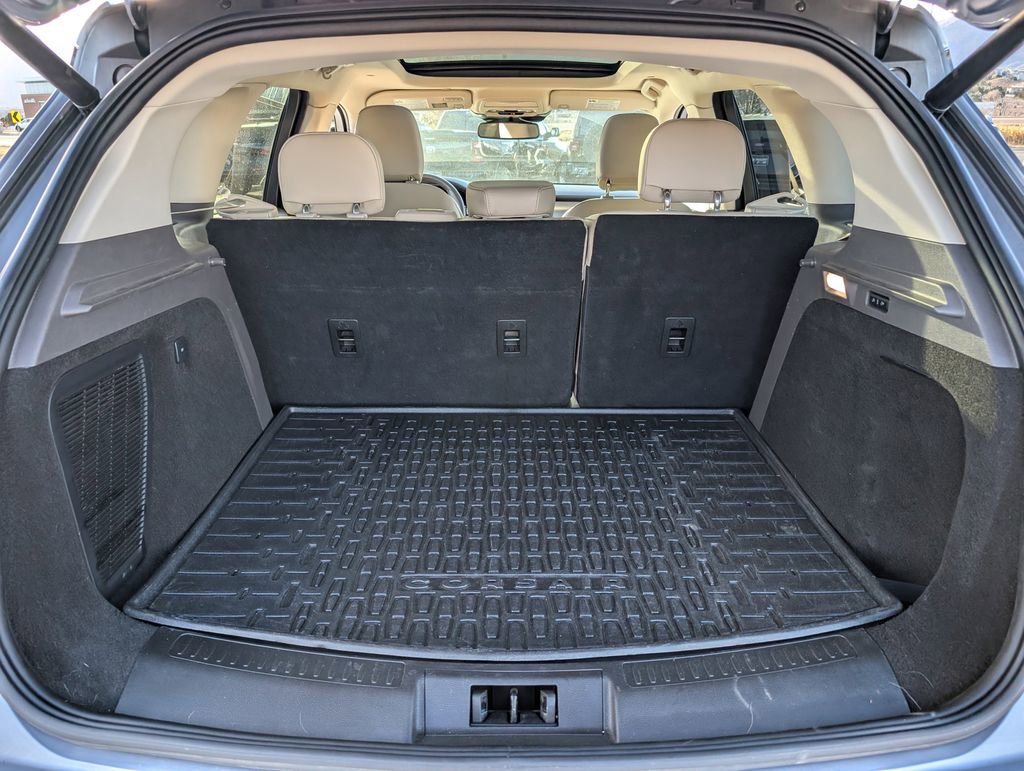 Used 2022 Lincoln Corsair AWD w/ Premium Package image 17