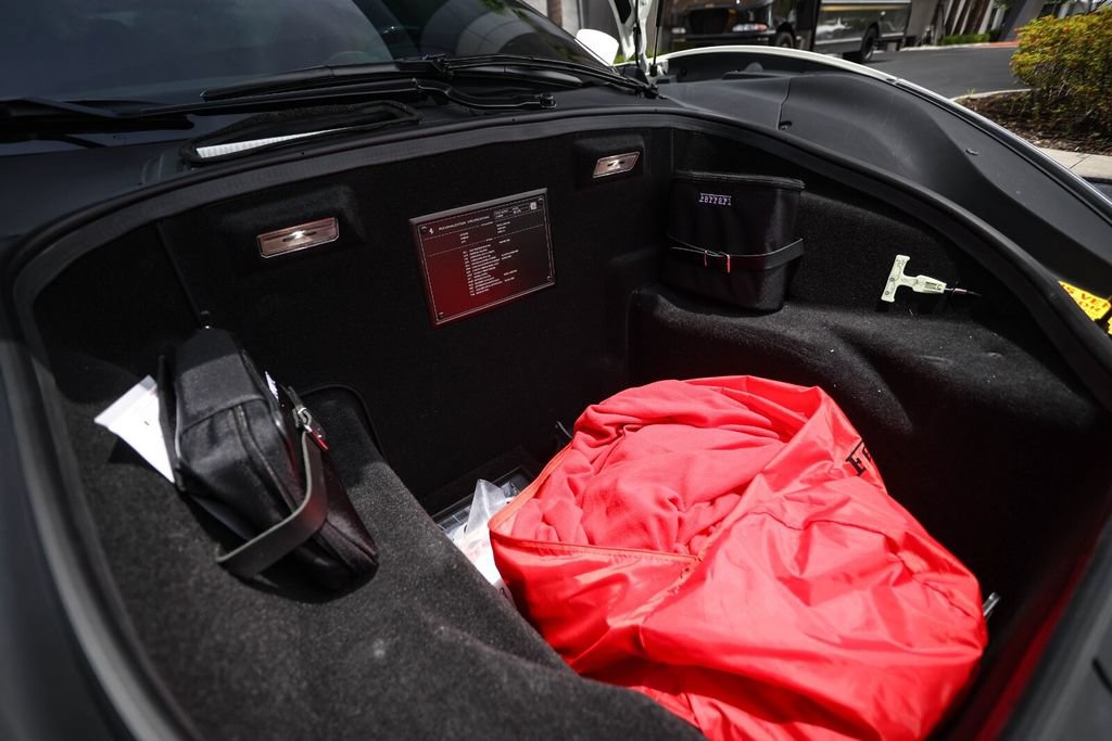 Certified 2019 Ferrari 488 GTB RWD image 24