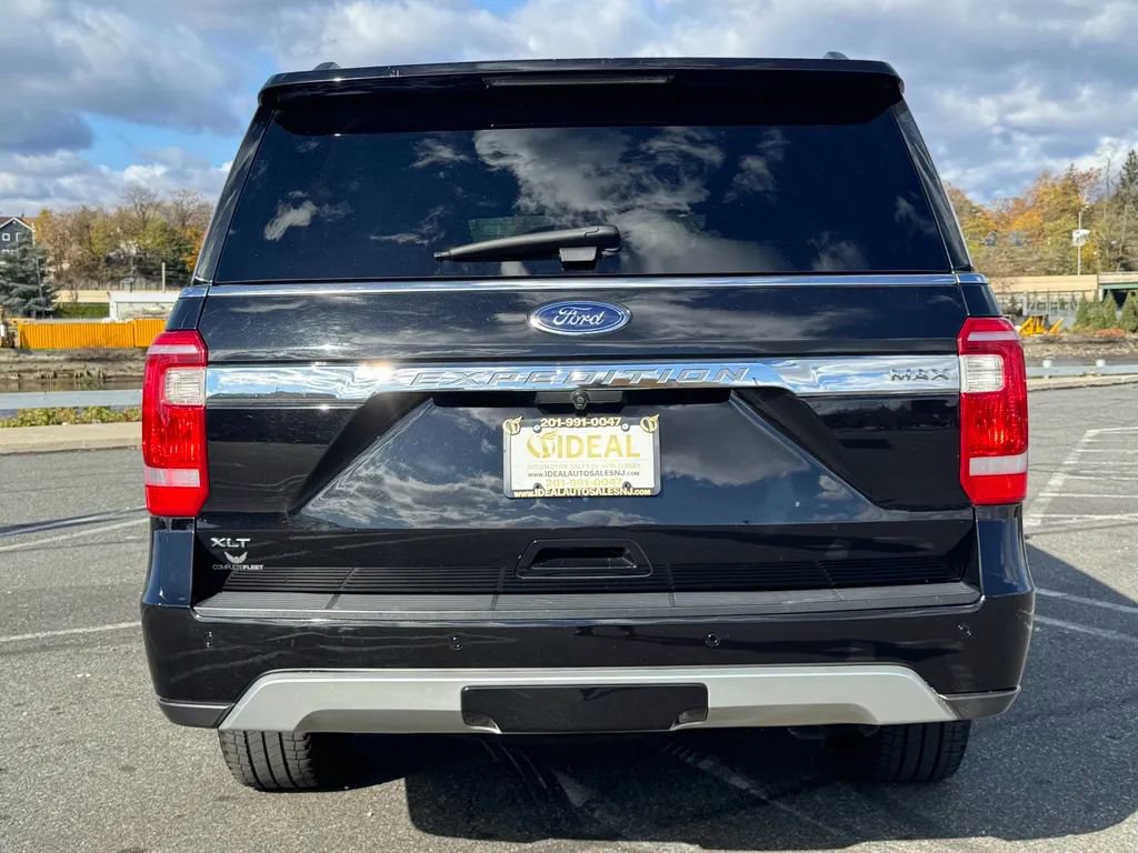 Used 2021 Ford Expedition Max XLT image 5
