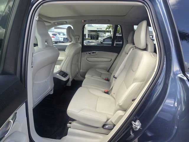 Used 2020 Volvo XC90 T5 Momentum w/ Protection Package Premier FWD image 13