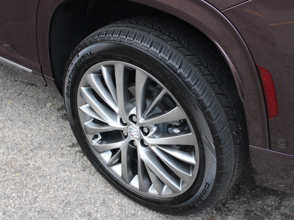 Certified 2026 Buick Enclave Avenir w/ Super Cruise Package image 33