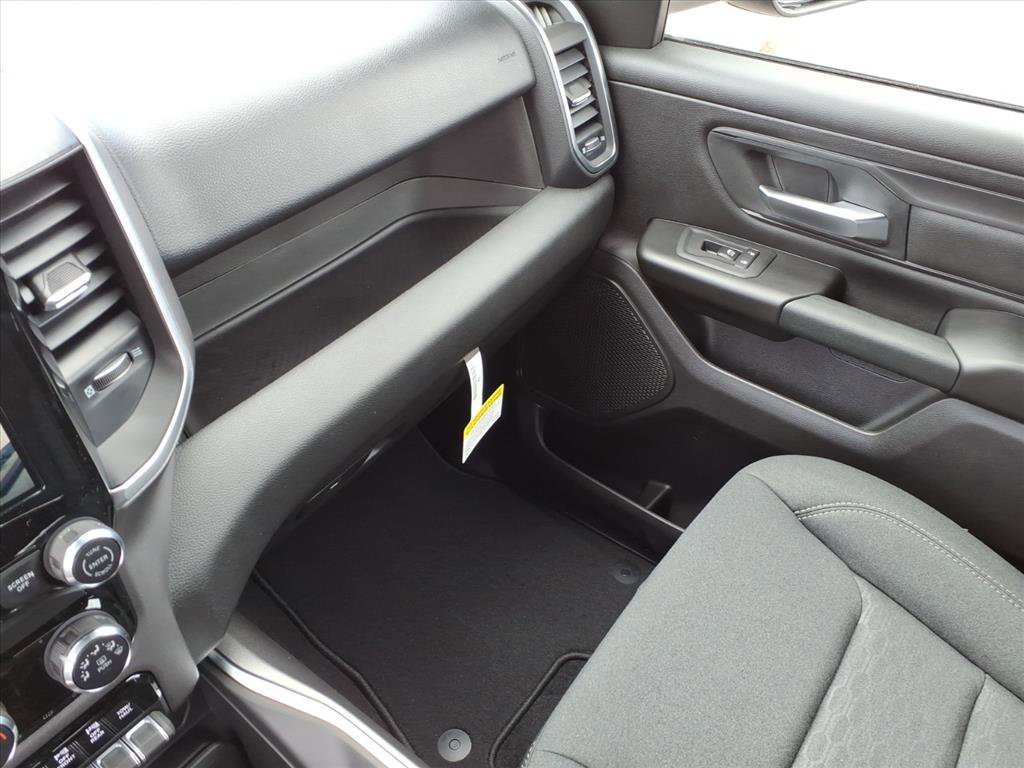 New 2026 RAM 1500 Express image 30