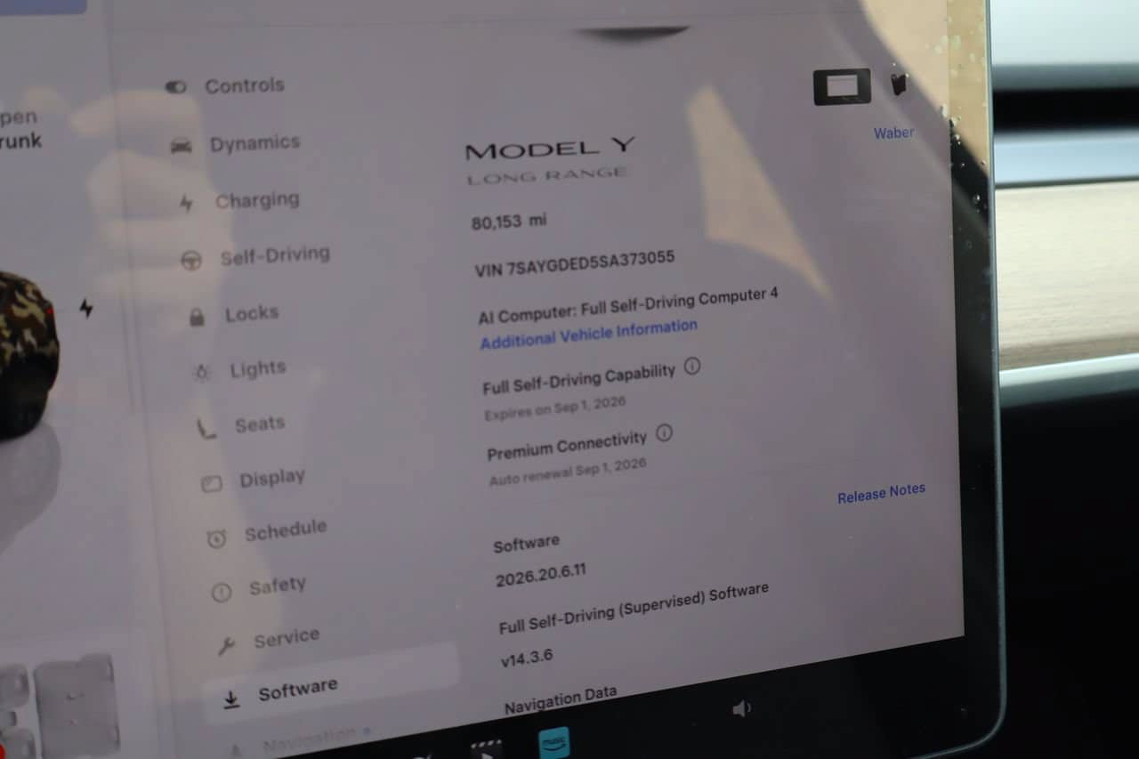 Used 2025 Tesla Model Y Long Range RWD image 8