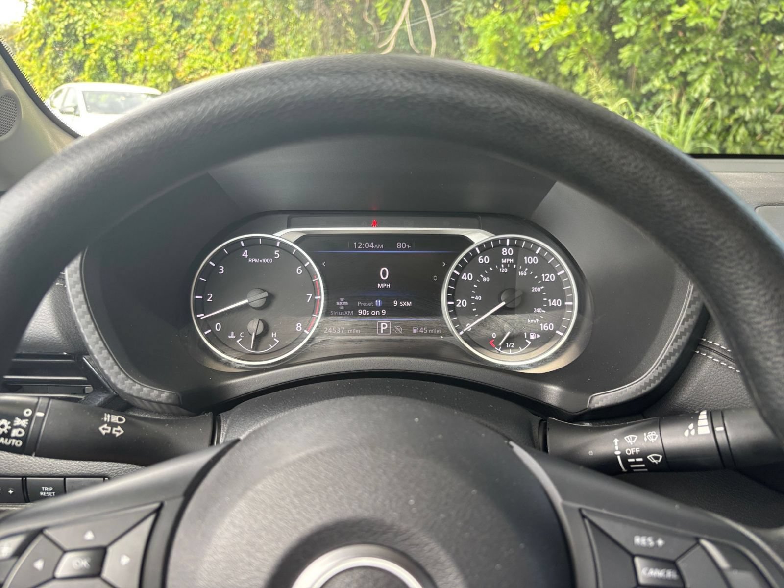 Used 2025 Nissan Sentra SV FWD image 39