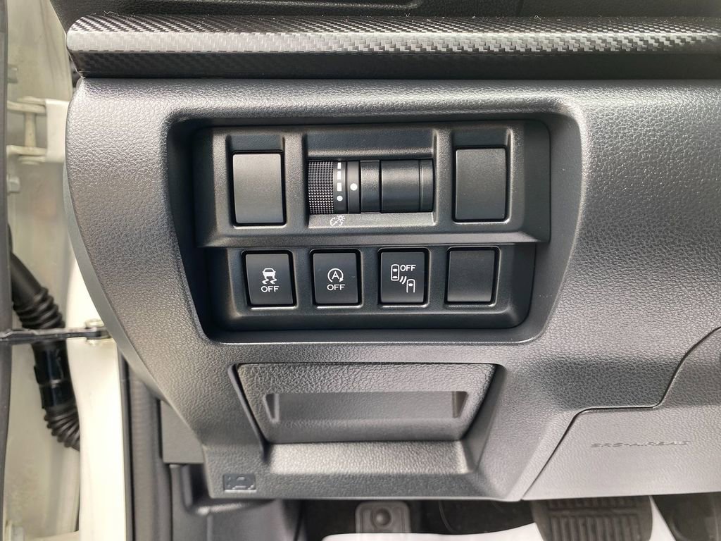 Used 2022 Subaru Crosstrek 2.0i Premium w/ Moonroof Package image 14
