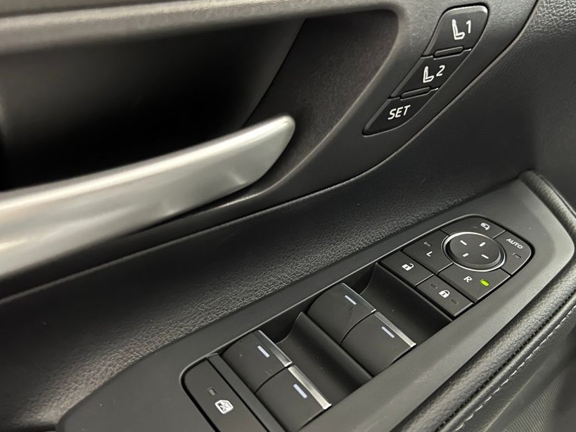 New 2026 Toyota Grand Highlander AWD Hybrid image 40