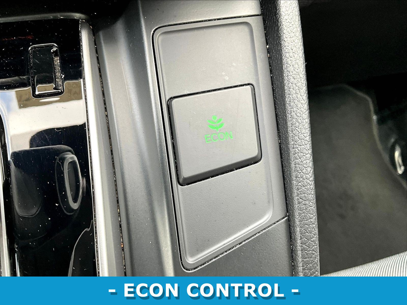 Used 2019 Honda CR-V EX image 36