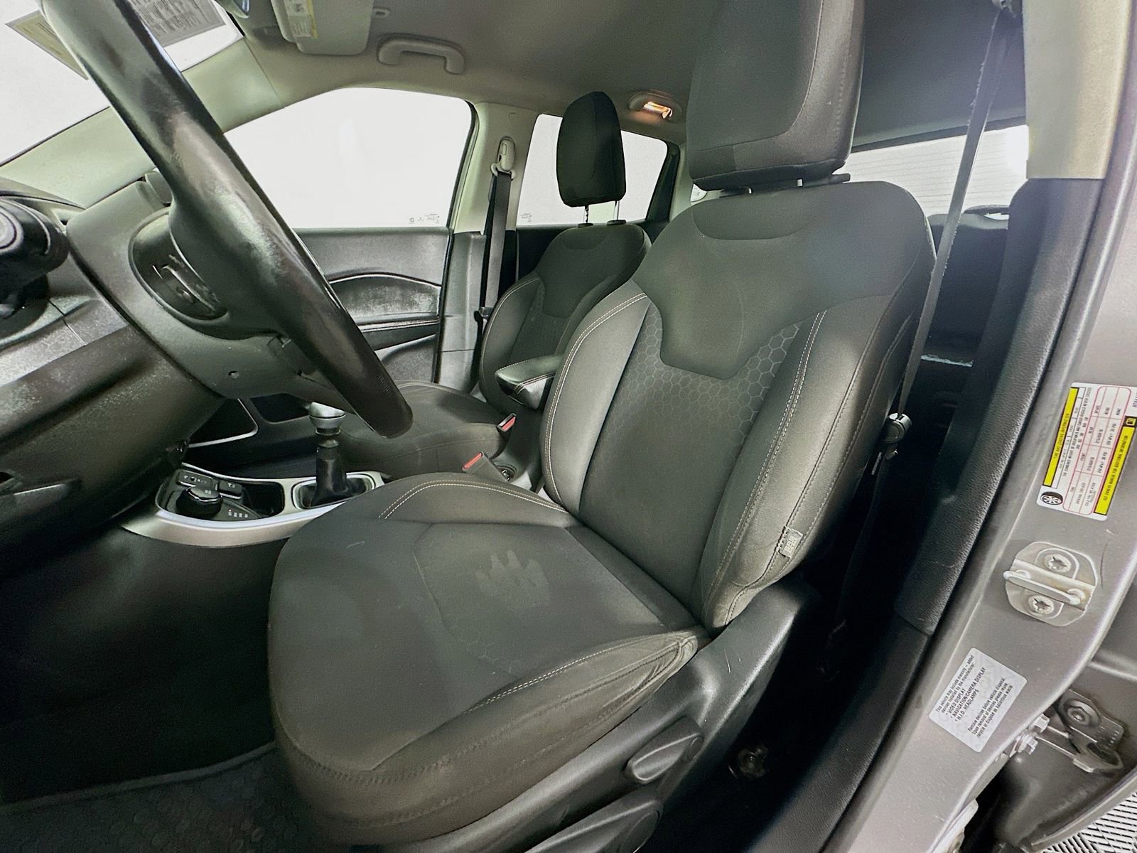 Used 2017 Jeep Compass Sport w/ Cold Weather Group image 21