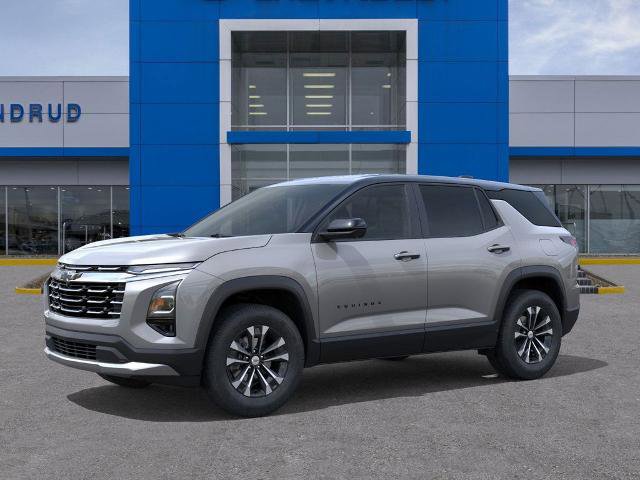 New 2026 Chevrolet Equinox LT image 2