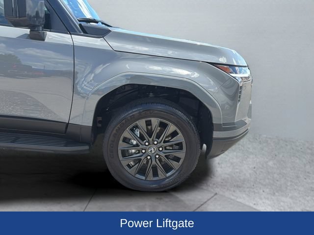 Used 2024 Lexus GX 550 w/ Cold Area Package AWD/4WD image 33
