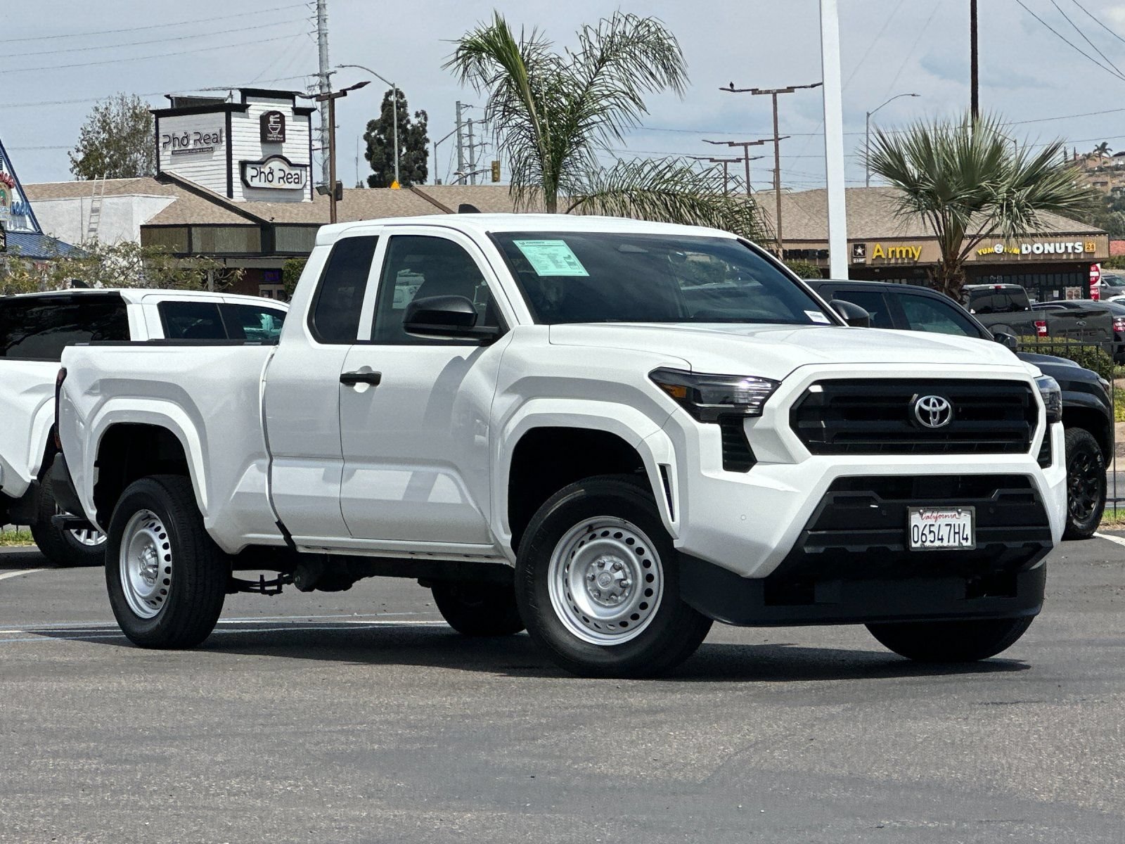 Used 2025 Toyota Tacoma SR w/ SR Upgrade Package RWD image 8