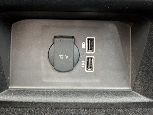 Used 2019 Volkswagen Atlas SE w/ Towing Package image 16