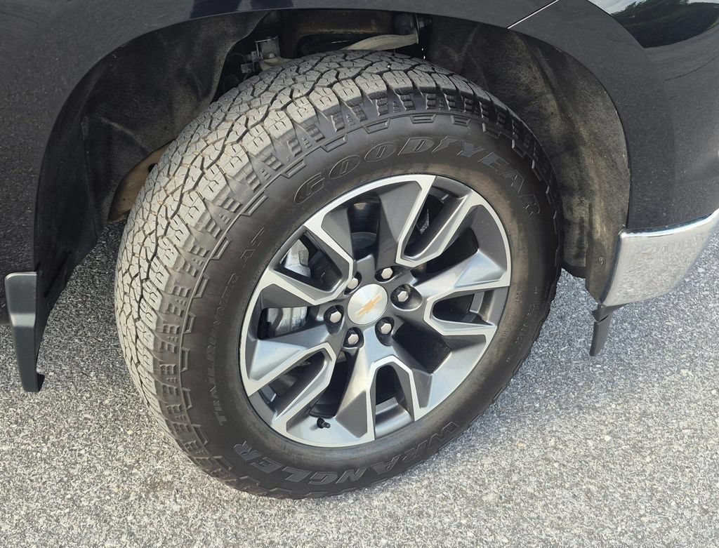 Used 2024 Chevrolet Silverado 1500 LT AWD/4WD image 83