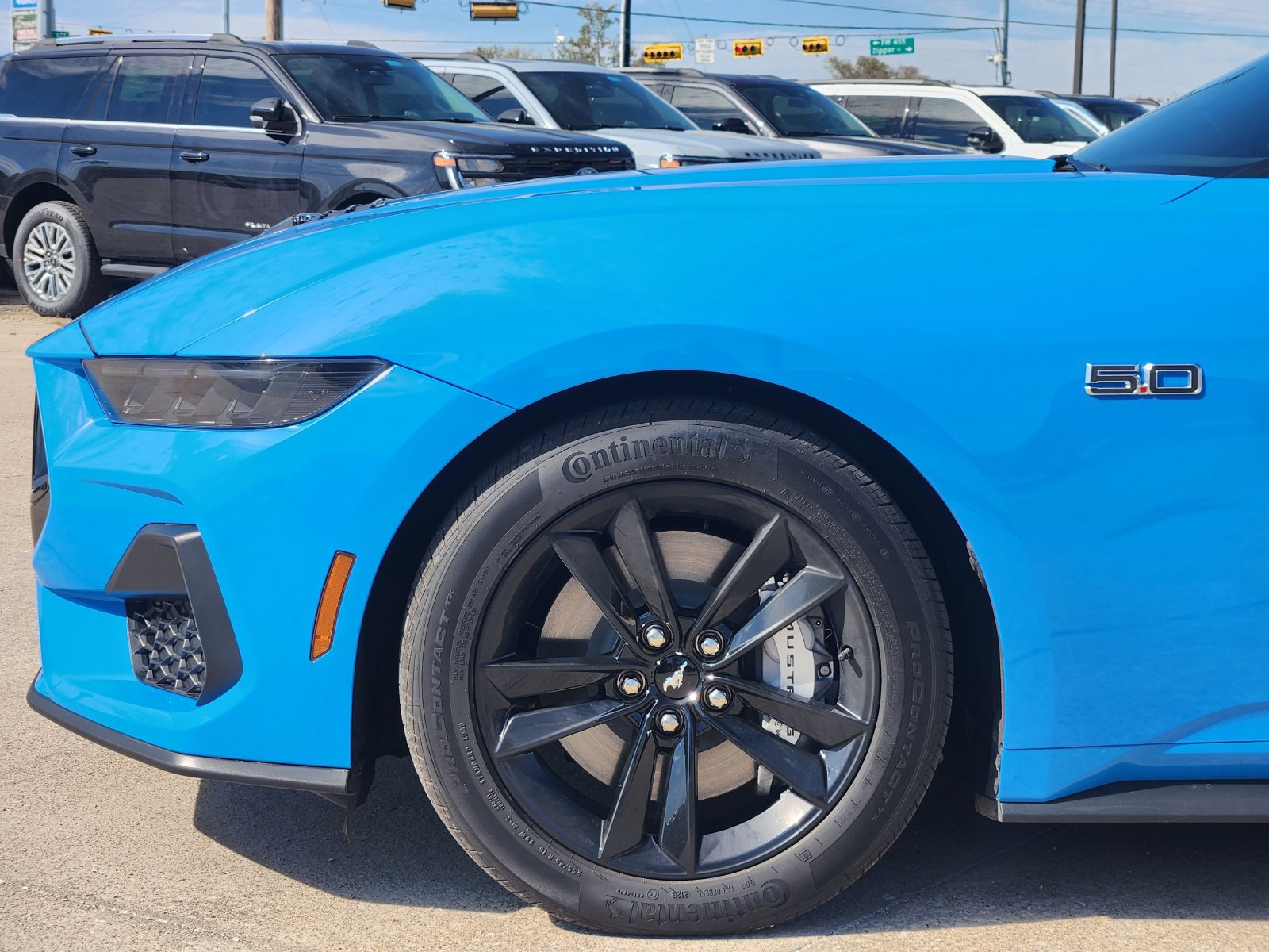 Used 2025 Ford Mustang GT RWD image 9