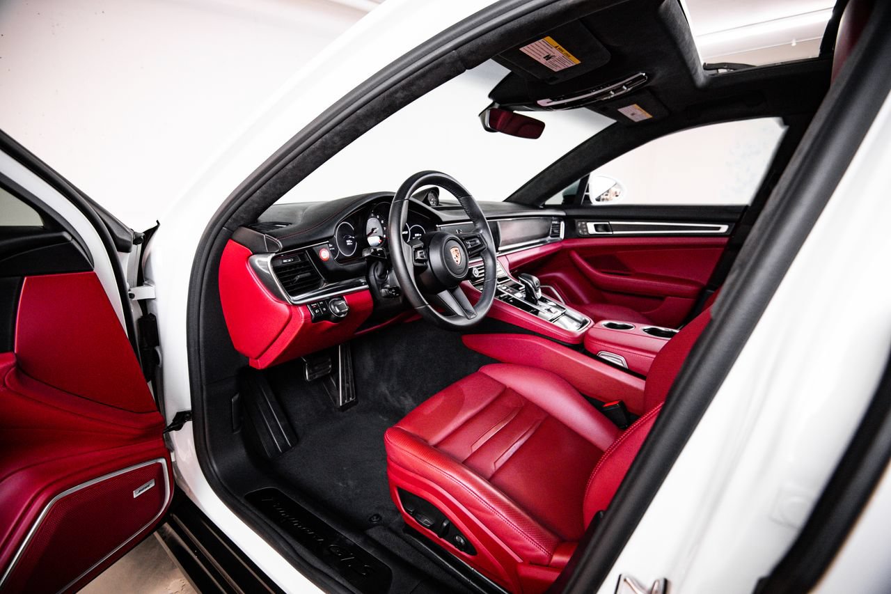 Certified 2022 Porsche Panamera GTS AWD/4WD image 4