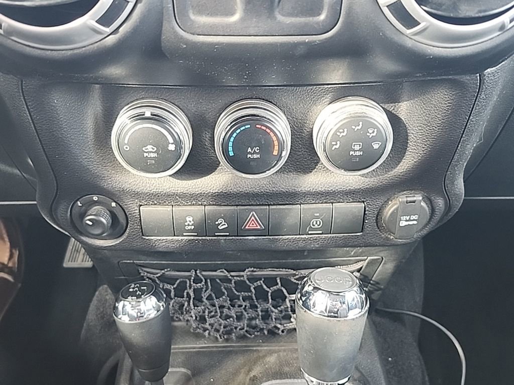 Certified 2016 Jeep Wrangler Sahara w/ Connectivity Group image 24