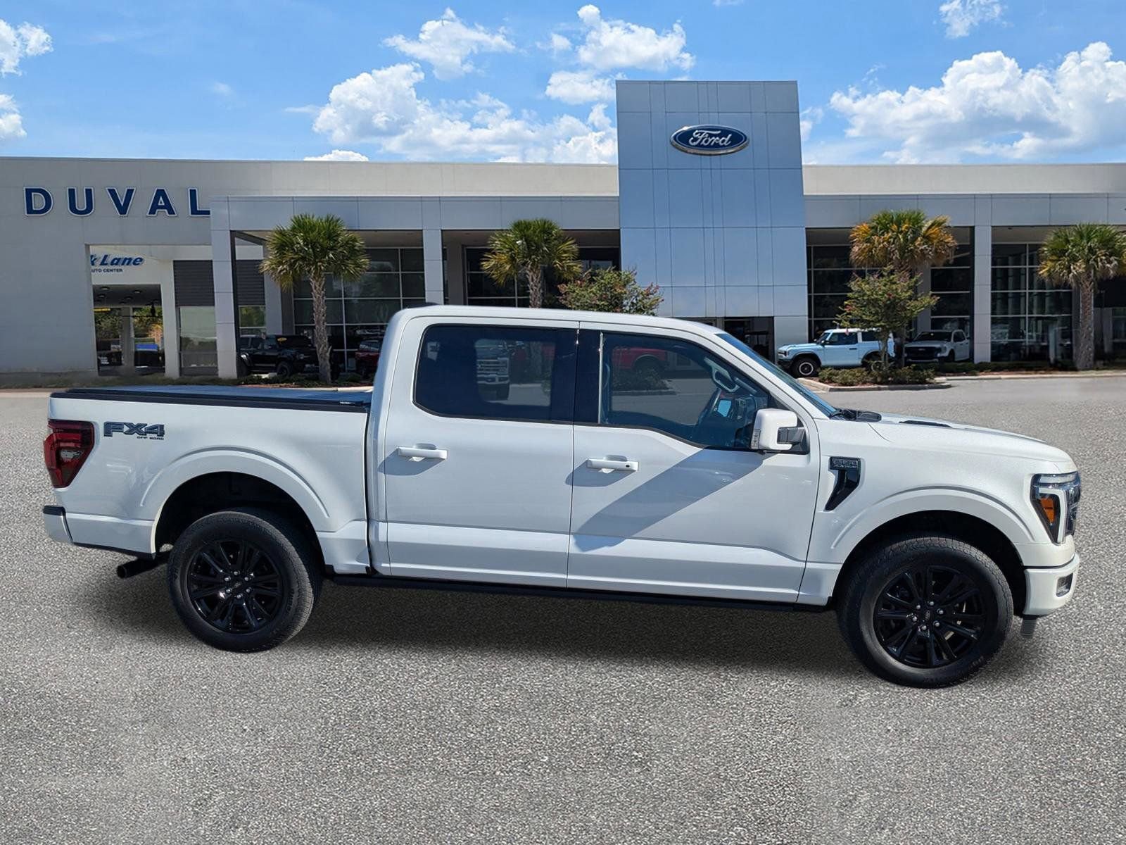 Used 2025 Ford F150 Platinum w/ Equipment Group 702A High image 3