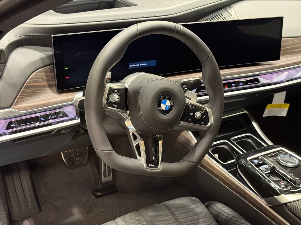 New 2026 BMW 760i xDrive w/ Executive Package AWD/4WD image 11