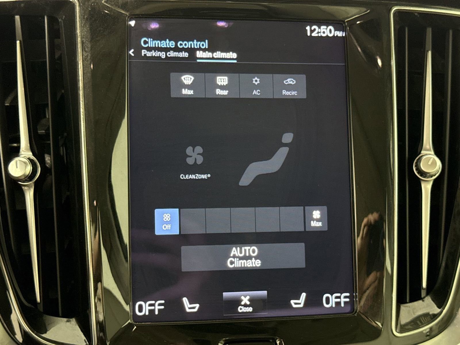 Used 2021 Volvo S60 T8 R-Design Expression image 24