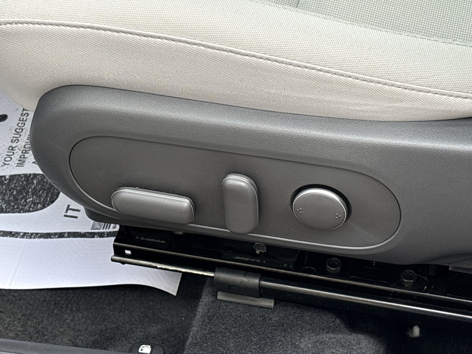 Certified 2025 Hyundai Kona SEL AWD/4WD image 14