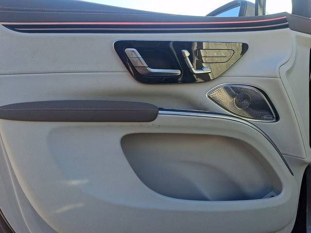Used 2023 Mercedes-Benz EQS 450+ SUV image 14