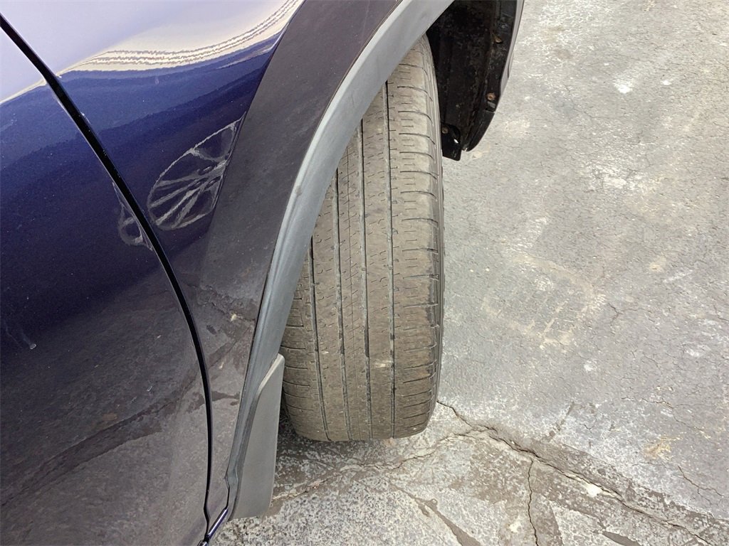 Used 2015 Toyota Highlander XLE image 21