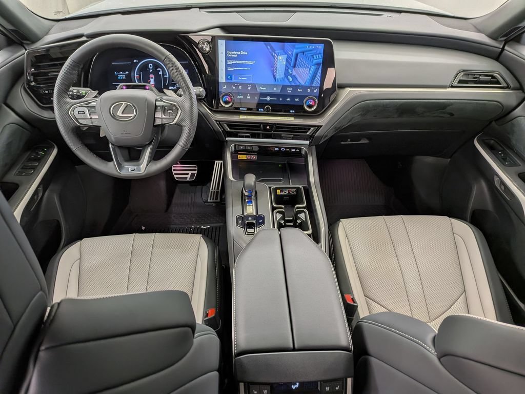 New 2026 Lexus TX 500h AWD w/ Technology Package image 32