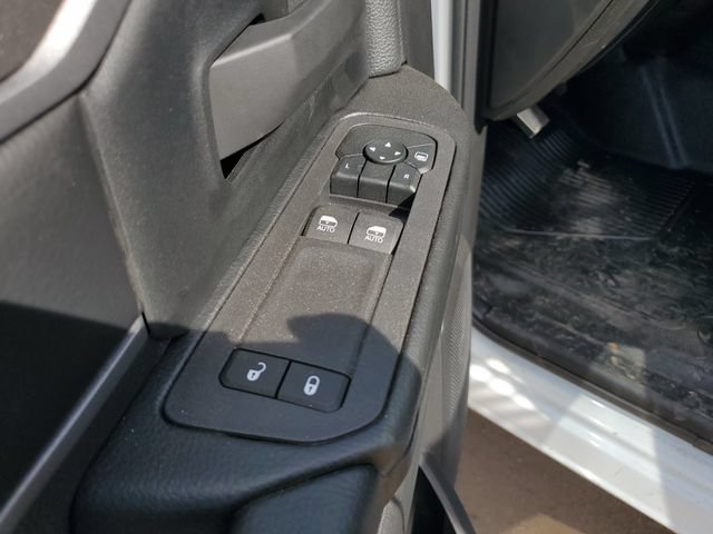 New 2026 RAM 5500 Tradesman w/ Chrome Appearance Group AWD/4WD image 18