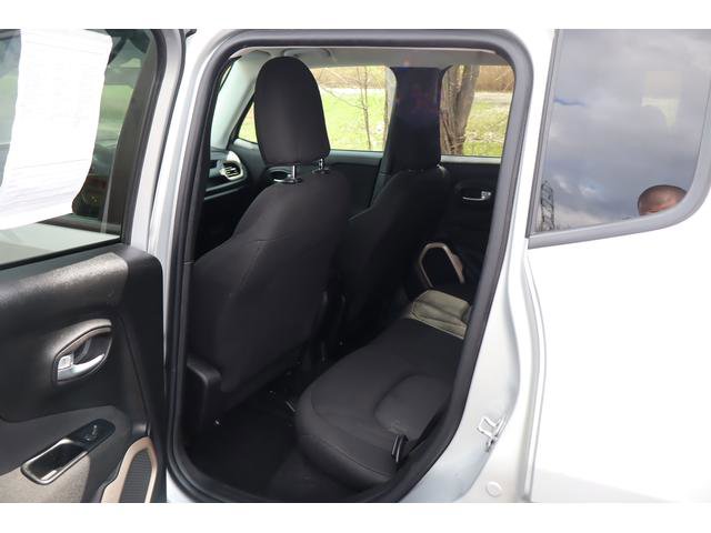 Used 2017 Jeep Renegade Sport w/ Power & Air Group FWD image 8