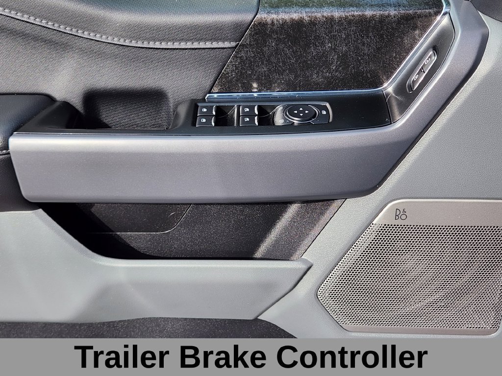 Used 2025 Ford F150 Lightning Flash AWD/4WD image 11