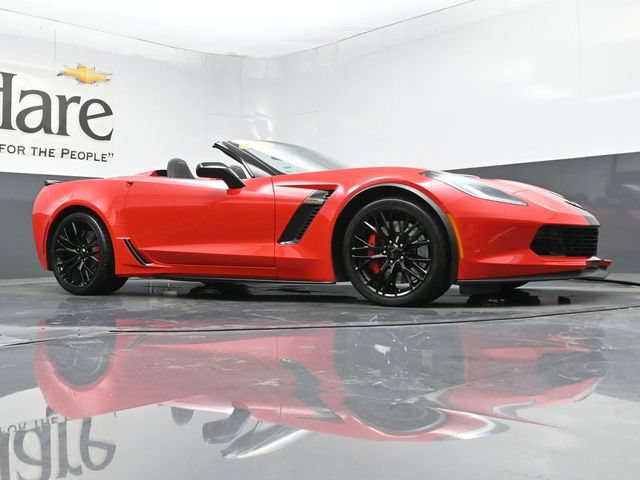 Used 2017 Chevrolet Corvette Z06 RWD image 2