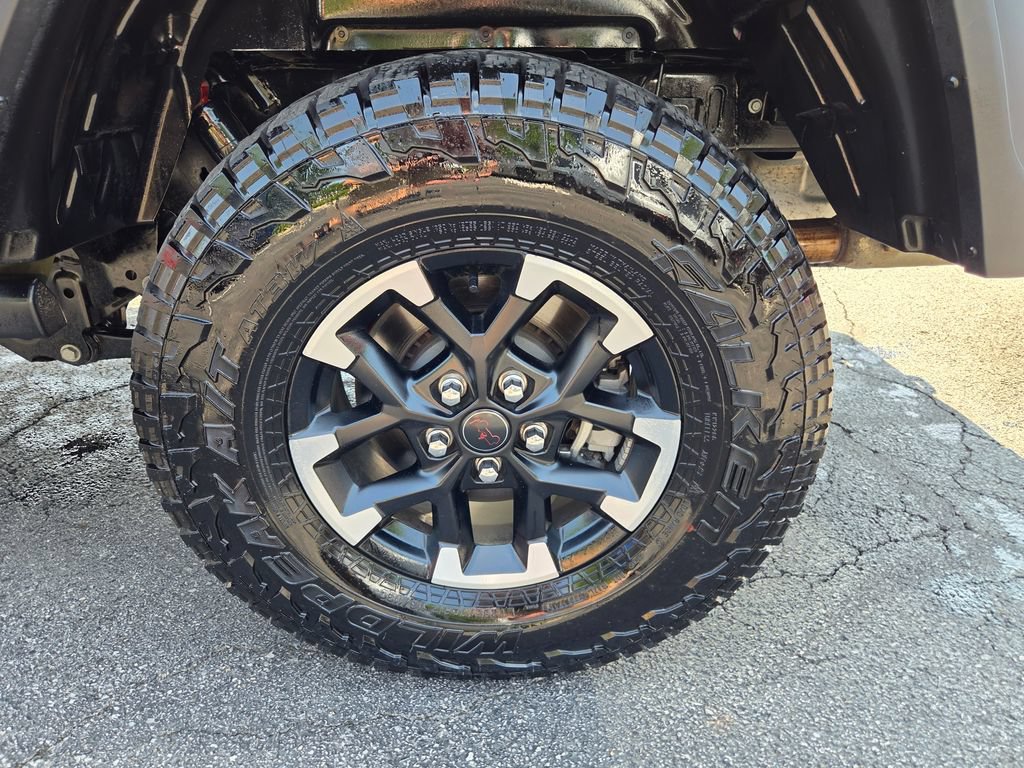 Used 2026 Jeep Gladiator Rubicon AWD/4WD image 13