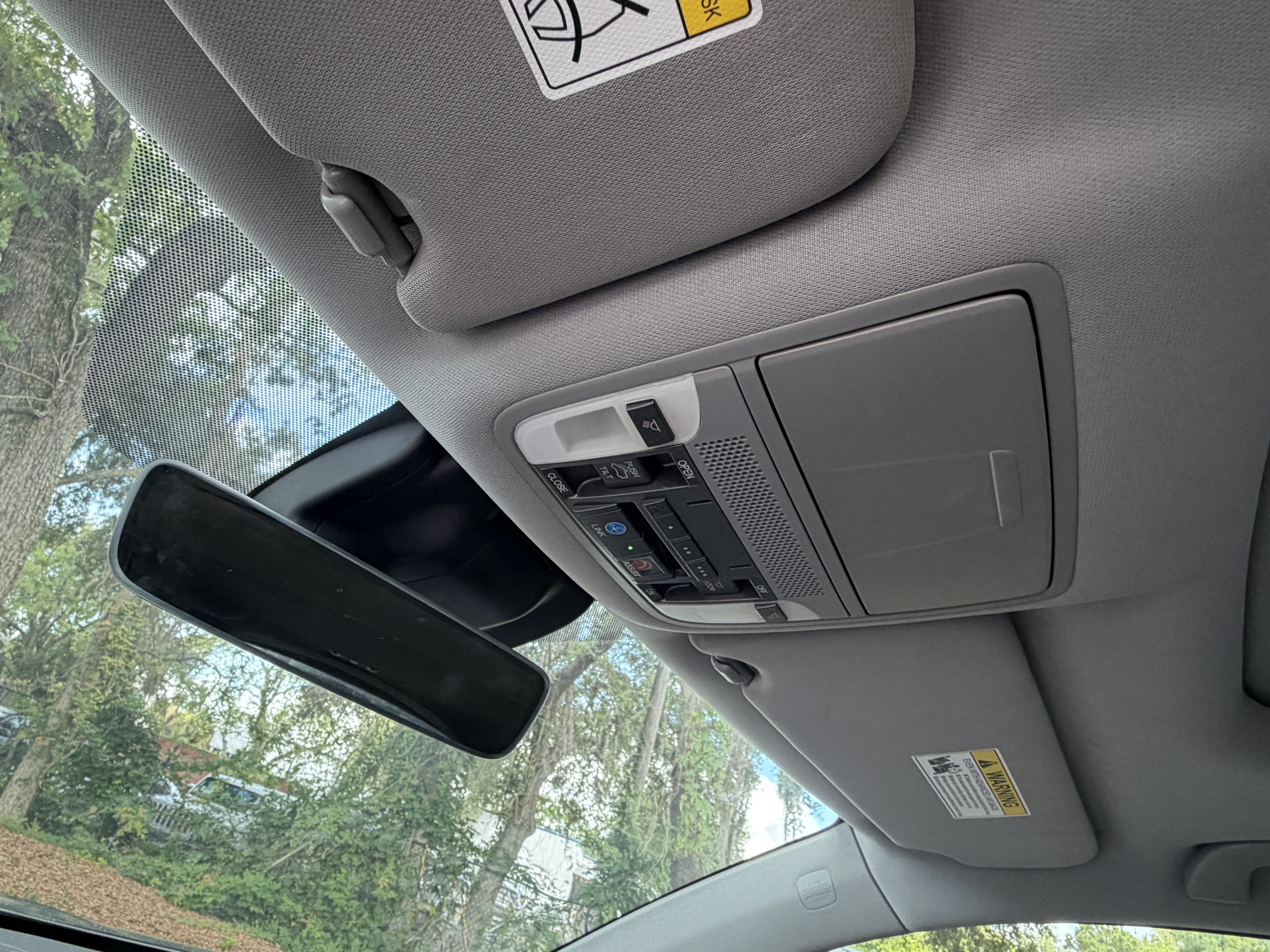 Used 2018 Acura MDX FWD w/ Advance Package image 28