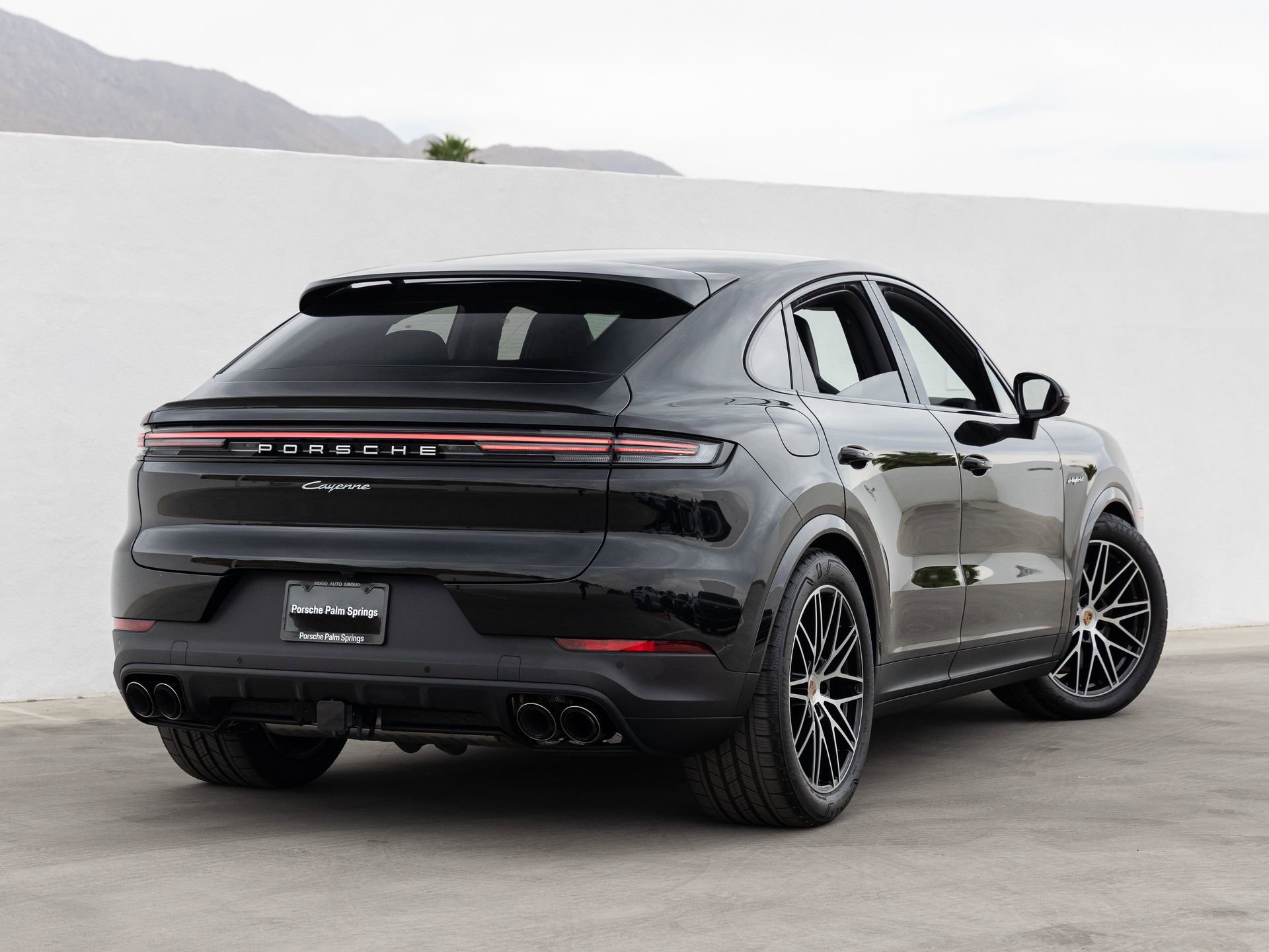 New 2026 Porsche Cayenne E-Hybrid Coupe image 7