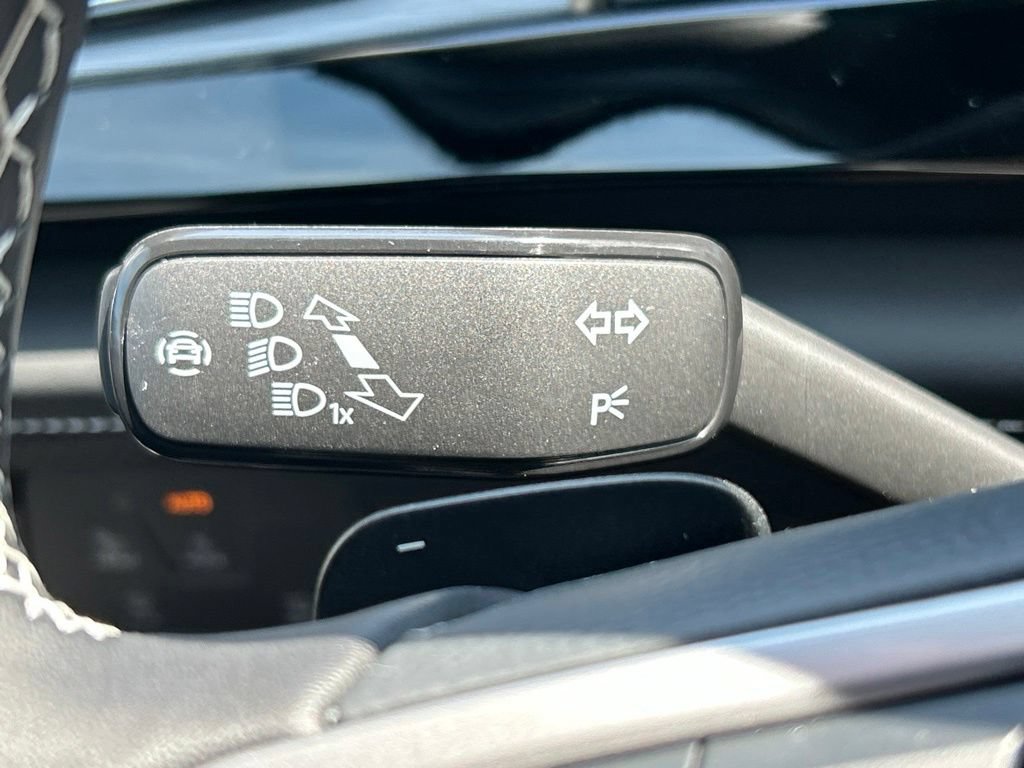 New 2026 Volkswagen Atlas Cross Sport SE FWD image 28