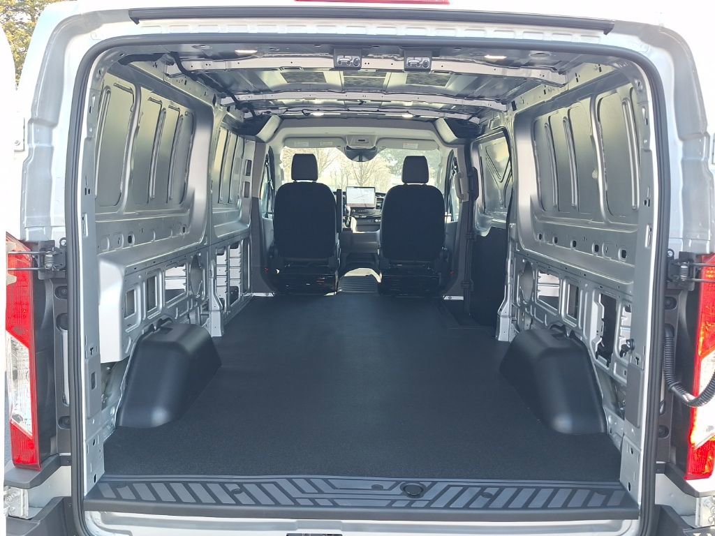 New 2026 Ford Transit 150 Low Roof image 21