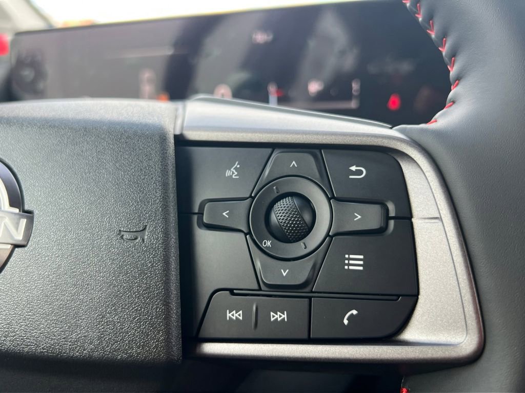 New 2026 Nissan Sentra SR image 12