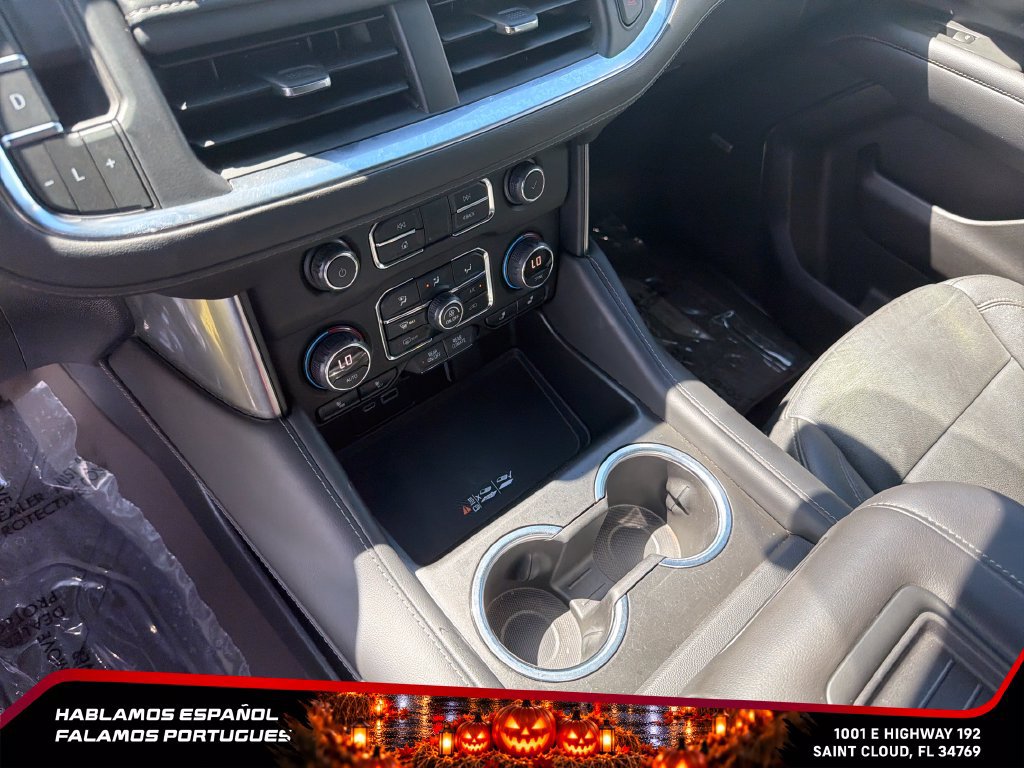 Used 2022 Chevrolet Tahoe Z71 w/ Z71 Off-Road Package AWD/4WD image 23
