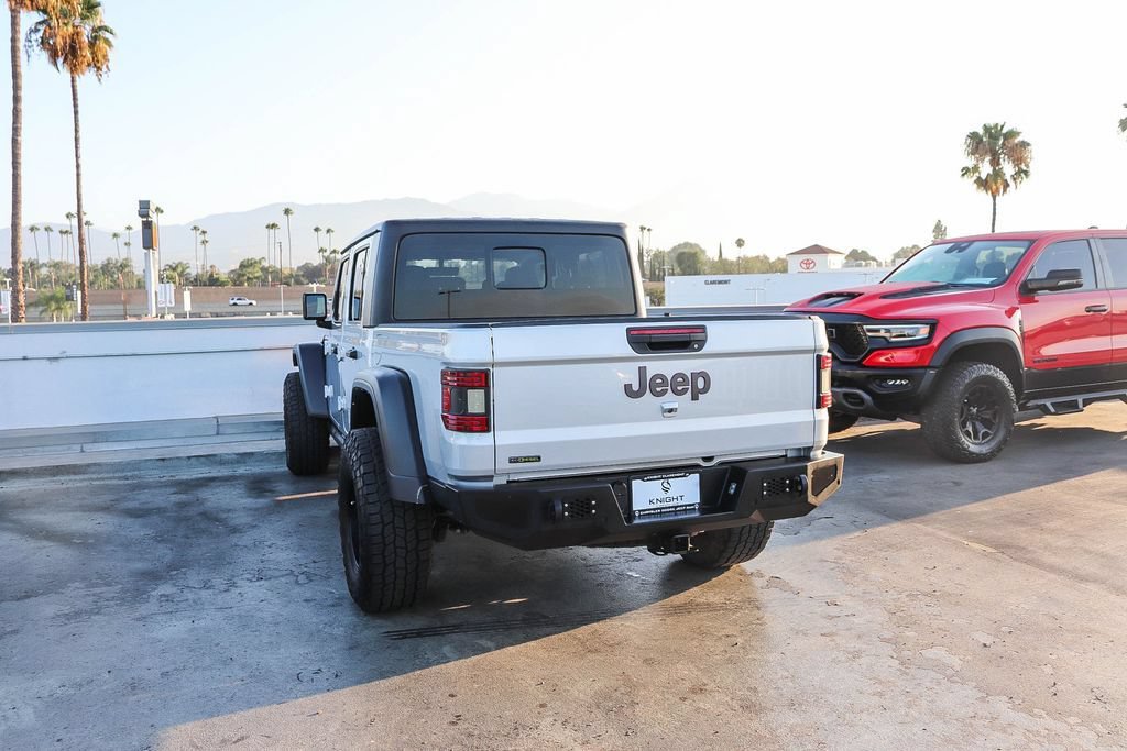 Used 2022 Jeep Gladiator Rubicon w/ Trailer Tow Package AWD/4WD image 7