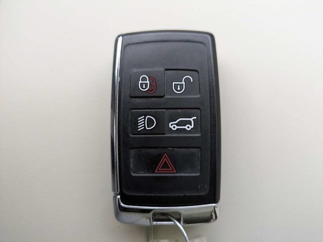 Used 2022 Land Rover Range Rover Evoque R-Dynamic SE AWD/4WD image 31