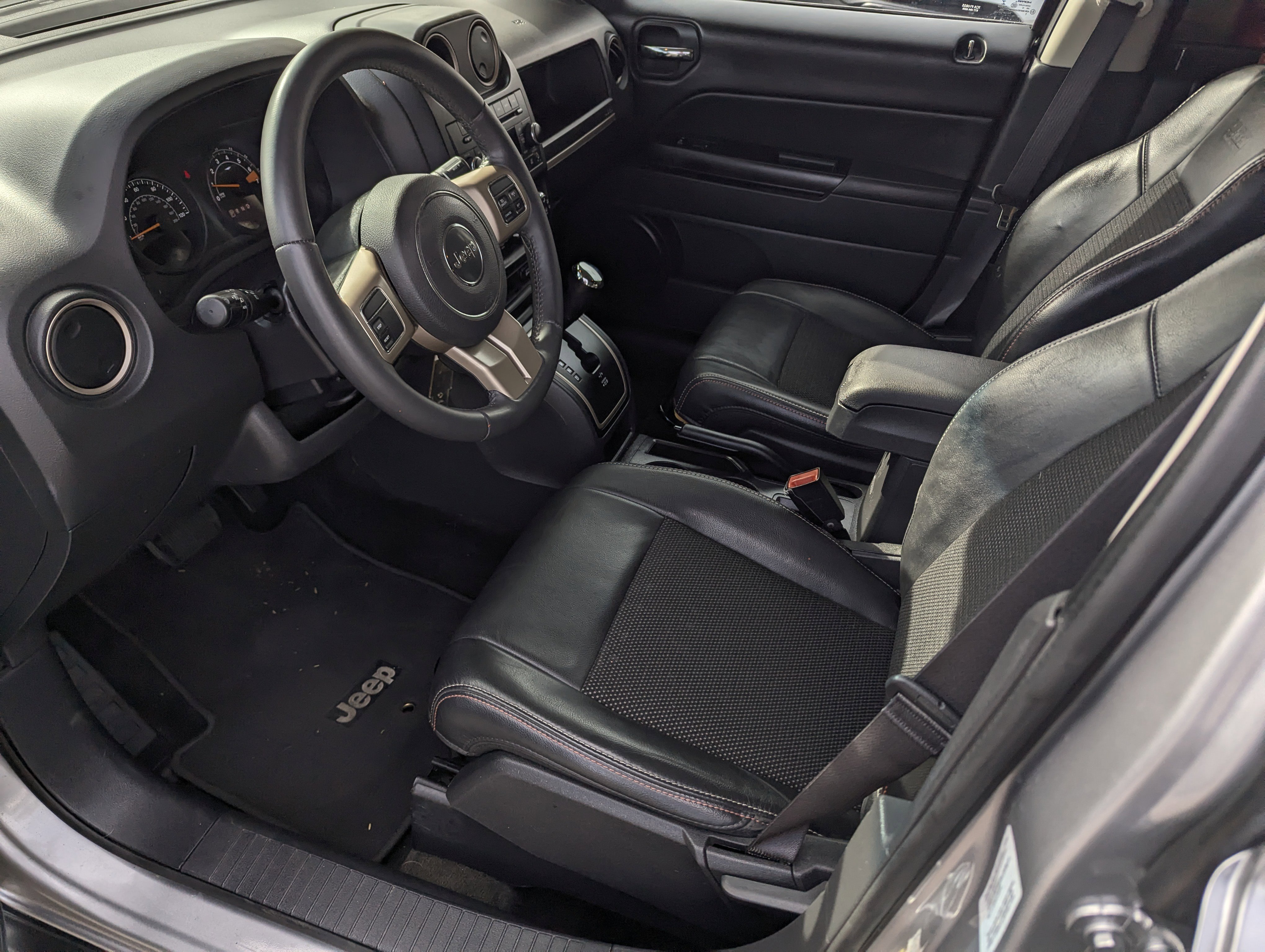 Used 2016 Jeep Patriot 75th Anniversary w/ Power Value Group image 9