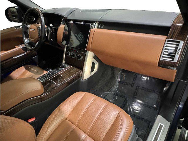 Used 2017 Land Rover Range Rover Autobiography image 70