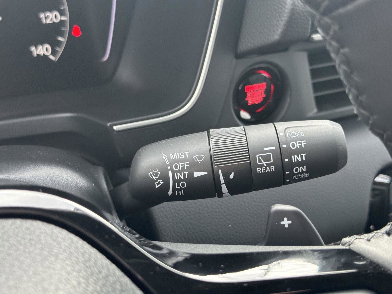 New 2025 Honda Pilot Touring image 18