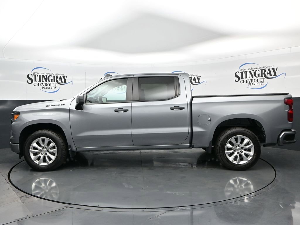 Used 2023 Chevrolet Silverado 1500 Custom RWD image 4