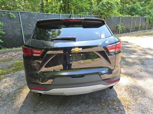 Used 2025 Chevrolet Blazer LT AWD/4WD image 7