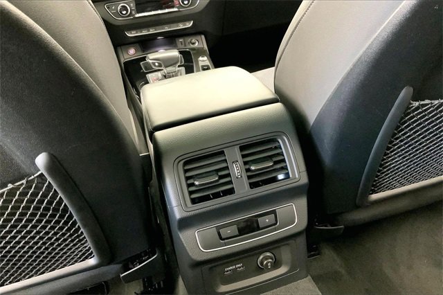 Certified 2022 Audi SQ5 Premium image 34