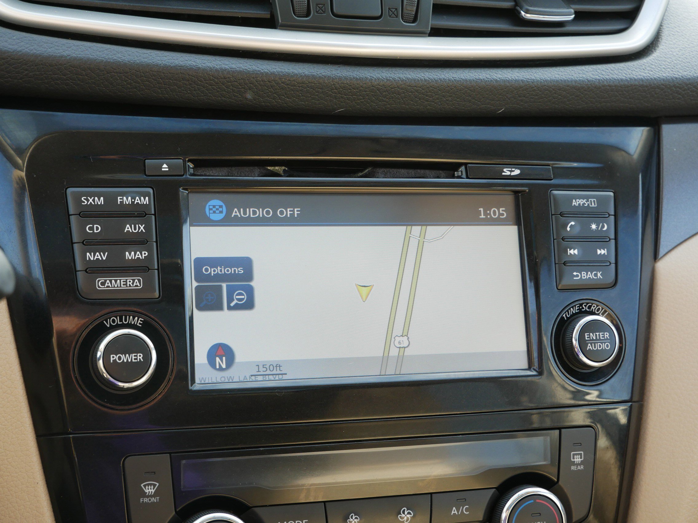 Used 2014 Nissan Rogue SV w/ SV Premium Package image 22