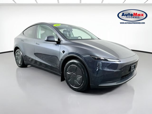 Used 2026 Tesla Model Y AWD image 1