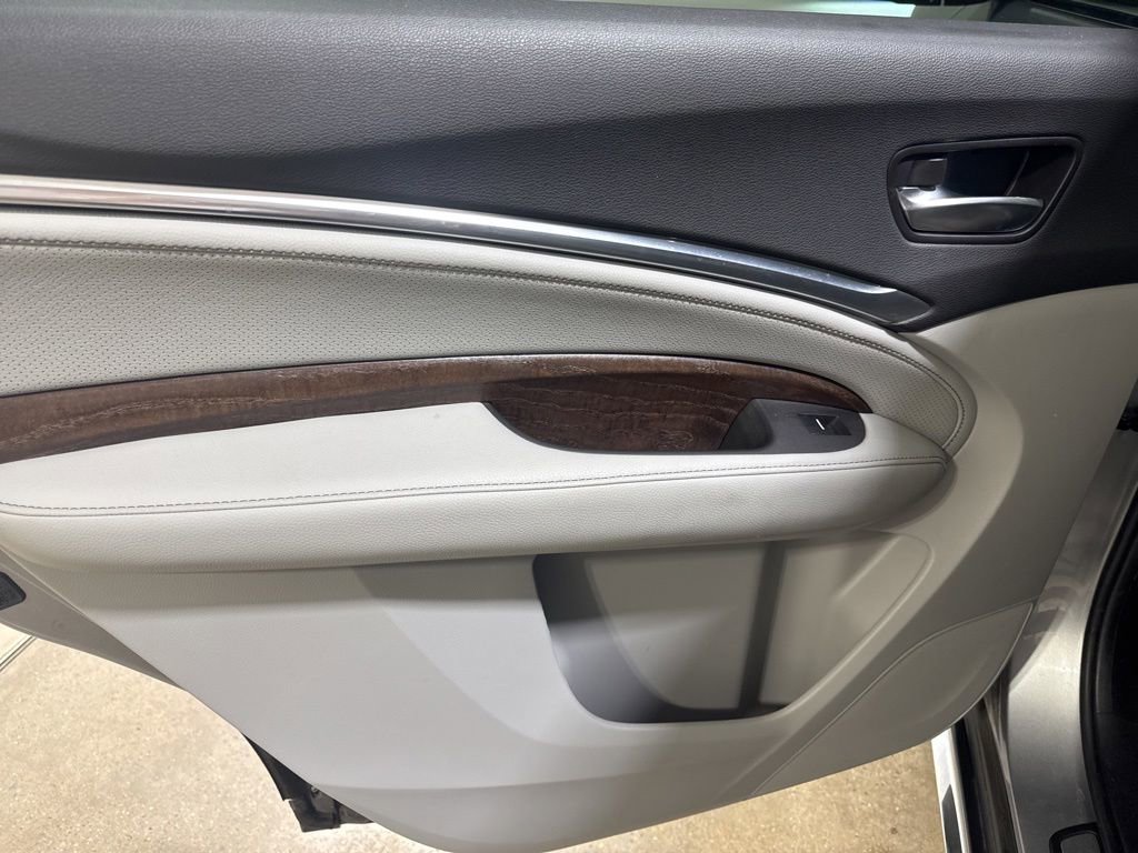 Used 2019 Acura MDX SH-AWD w/ Technology Package image 19