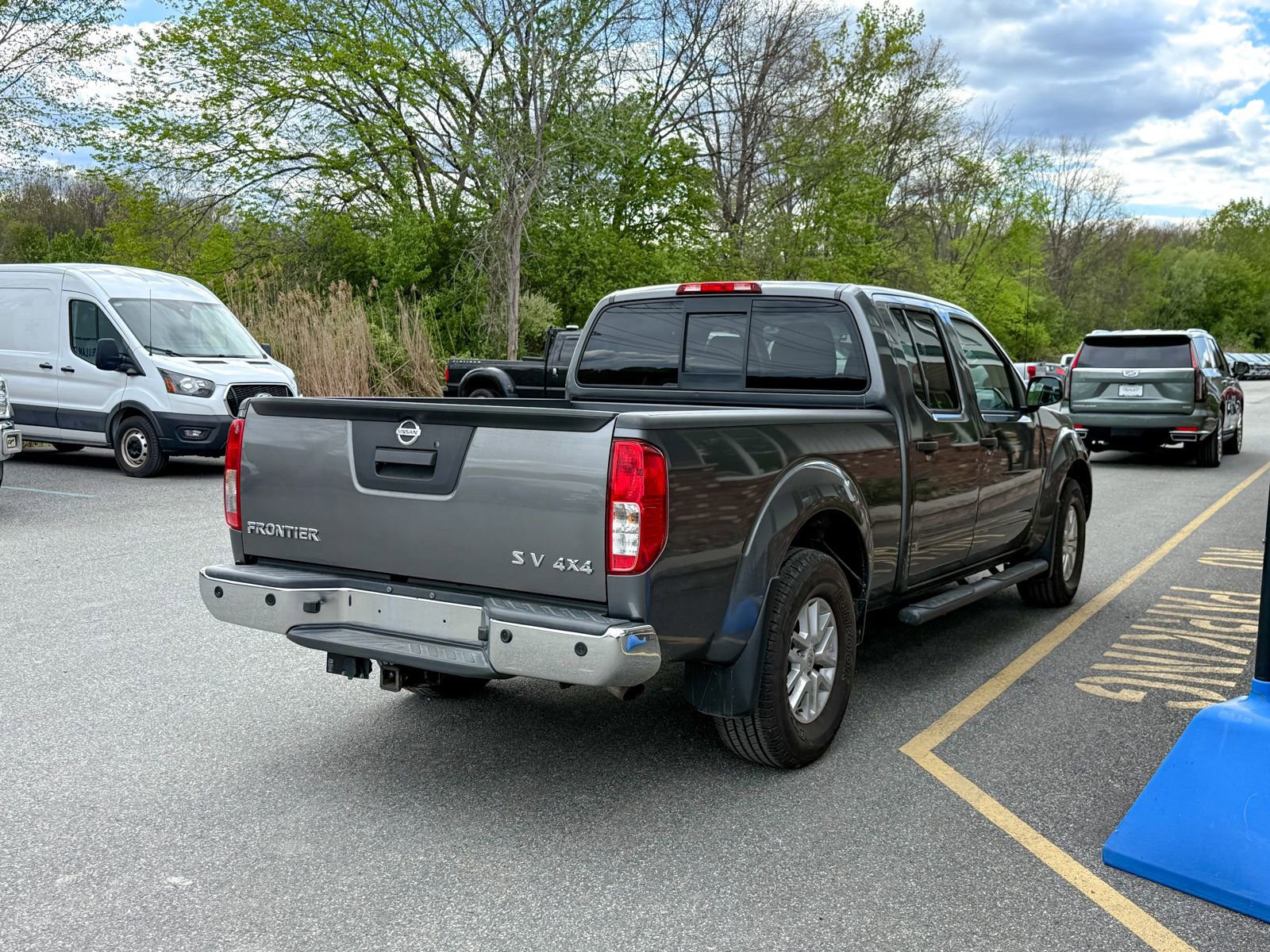 Used 2018 Nissan Frontier SV w/ Value Truck Package AWD/4WD image 6